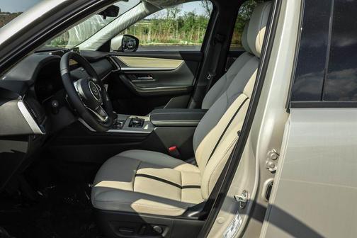 2025 Mazda CX-90 PHEV Preferred Package