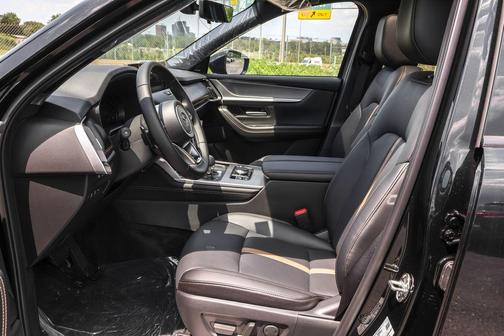 2025 Mazda CX-70 PHEV Premium Plus Package