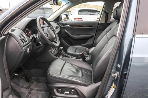 2016 Audi Q3 2.0T Premium Plus