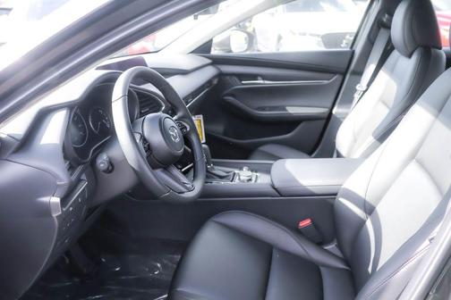 2026 Mazda Mazda3 FWD w/Preferred Package