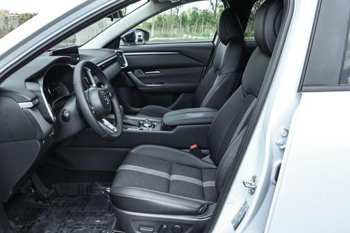 2025 Mazda CX-50 Hybrid Preferred Package