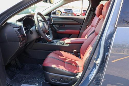 2025 Mazda CX-50 Hybrid Premium Package