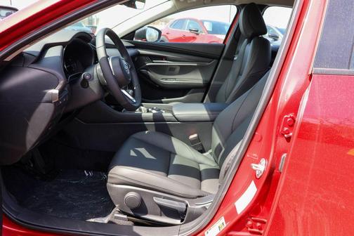 2025 Mazda Mazda3 FWD w/Select Package