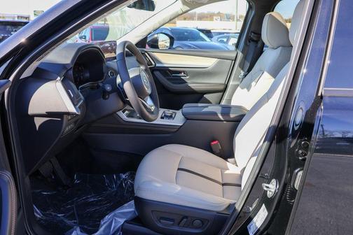 2025 Mazda CX-90 Premium