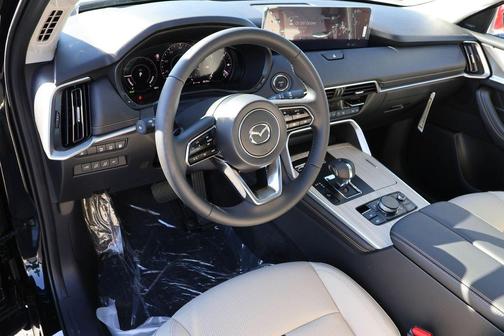 2025 Mazda CX-90 Premium