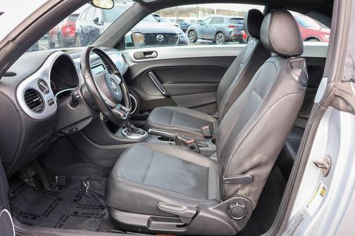 2012 Volkswagen Beetle 2.5L