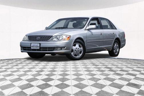 2004 Toyota Avalon XL