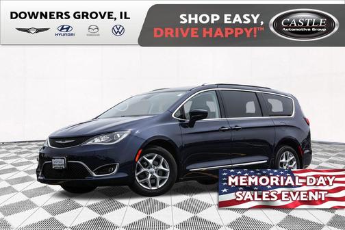 2017 Chrysler Pacifica Touring-L Plus