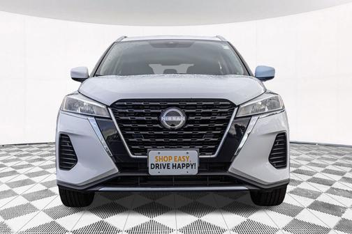 Fresh Powder 2022 Nissan Kicks SV