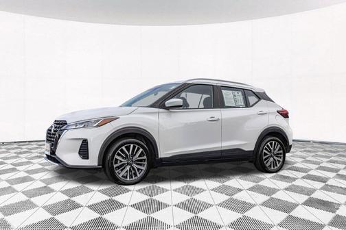 Fresh Powder 2022 Nissan Kicks SV