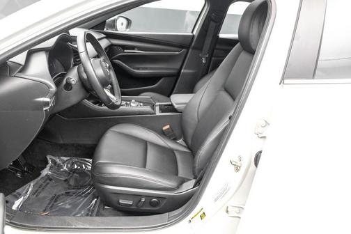 2022 Mazda Mazda3 FWD w/Preferred Package