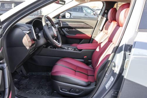 2026 Mazda CX-50 Premium Plus