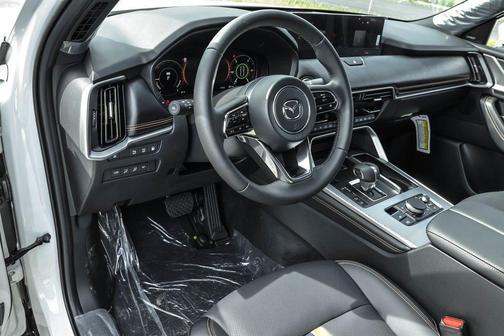 2025 Mazda CX-90 PHEV Premium Plus Package