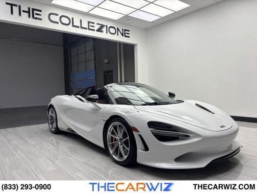 2024 McLaren 750S Spider Convertible 2D