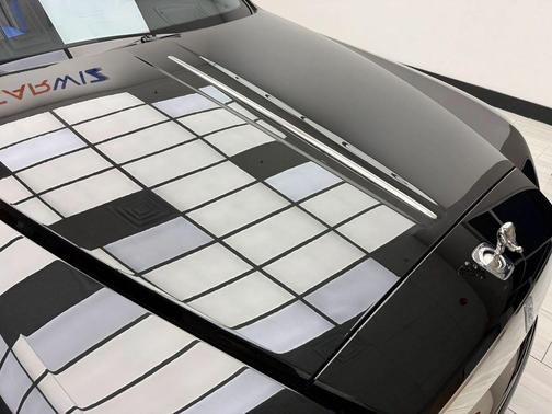 Black Diamond 2019 Rolls-Royce Dawn Convertible 2D