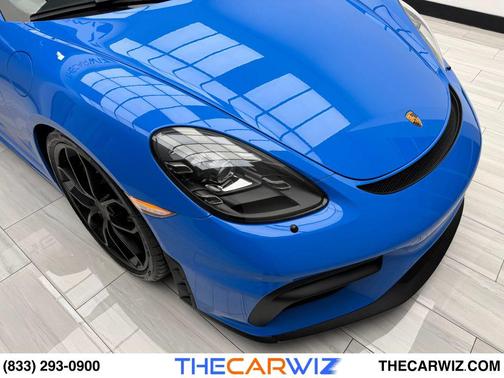 2022 Porsche 718 Cayman GT4