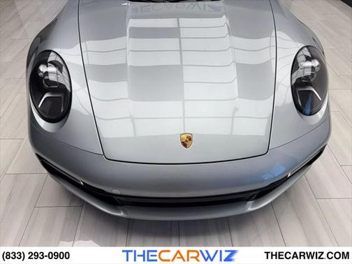 2020 Porsche 911 Carrera