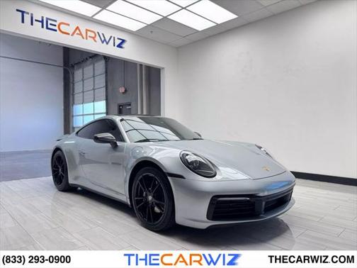 2020 Porsche 911 Carrera
