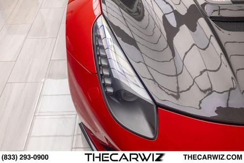Red 2016 Ferrari F12berlinetta Base