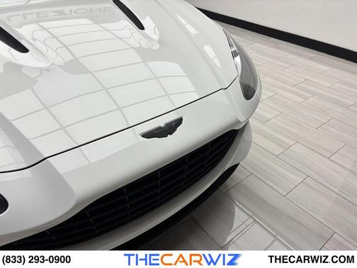 2021 Aston Martin DBX Sport Utility 4D