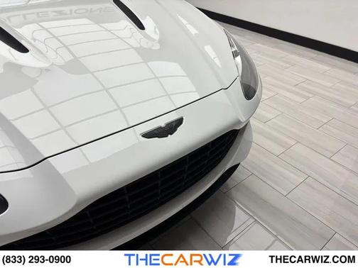 2021 Aston Martin DBX Sport Utility 4D