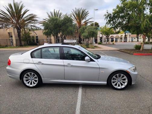 2011 BMW 328 328i 4dr Sedan SULEV