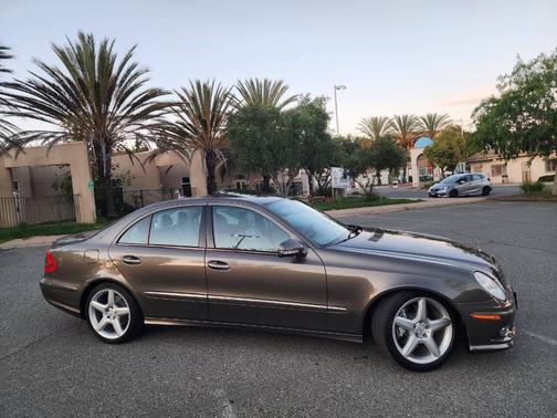 2009 Mercedes-Benz E-Class E 350 4dr Sedan
