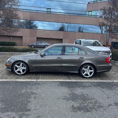 2009 Mercedes-Benz E-Class E 350 4dr Sedan