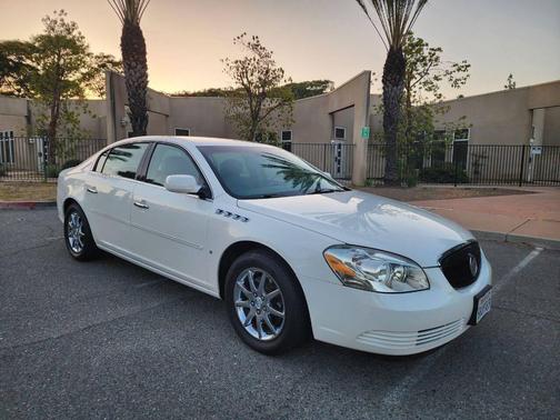 White 2007 Buick Lucerne CXL