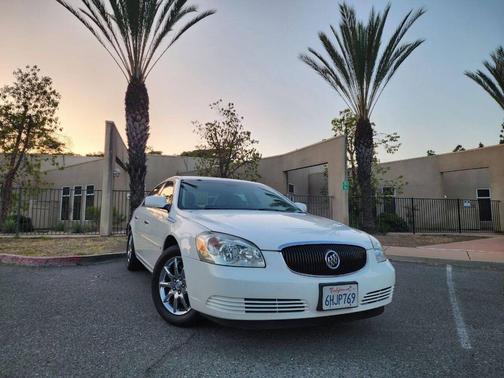 White 2007 Buick Lucerne CXL