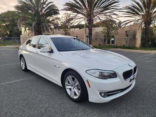2012 BMW 528 528i 4dr Sedan