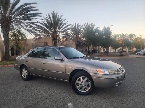 1998 Toyota Camry XLE V6