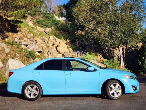 2012 Toyota Camry SE Limited Edition