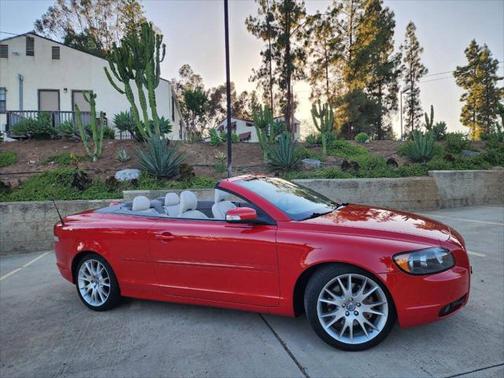2008 Volvo C70 T5