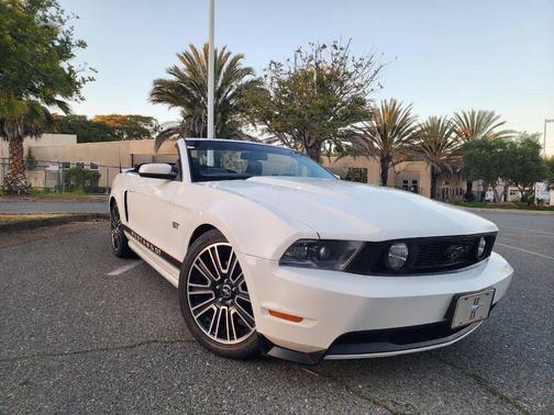 2010 Ford Mustang GT Premium
