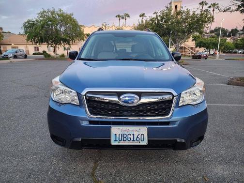2015 Subaru Forester 2.5i