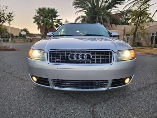 2005 Audi S4 quattro AWD 2dr Cabriolet