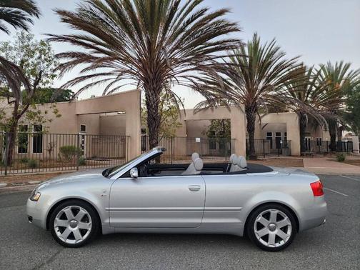 2005 Audi S4 quattro AWD 2dr Cabriolet