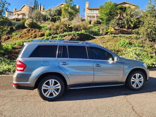 2012 Mercedes-Benz GL-Class 4MATIC