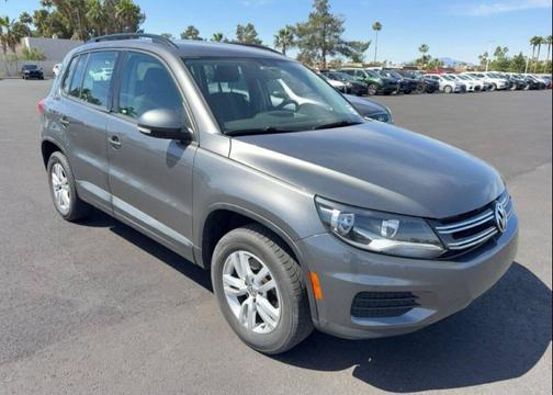 Pepper Gray Metallic 2015 Volkswagen Tiguan Auto S