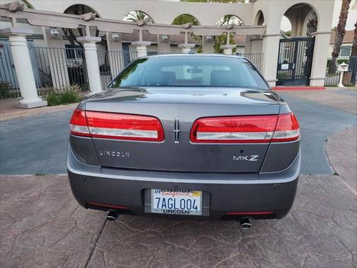 2012 Lincoln MKZ Base