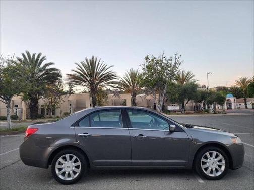 2012 Lincoln MKZ Base