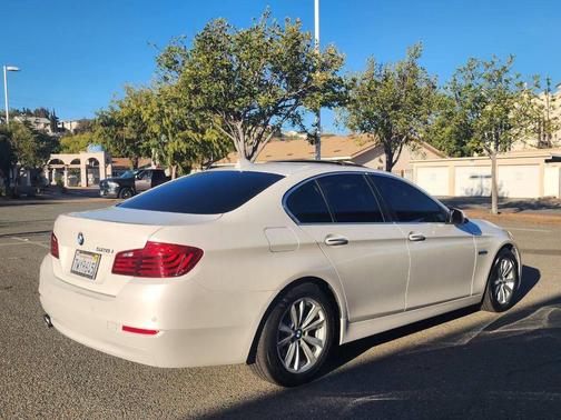 2014 BMW 528 528i 4dr Sedan