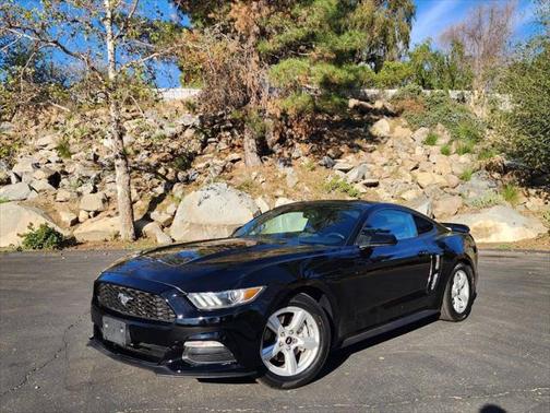 2017 Ford Mustang V6