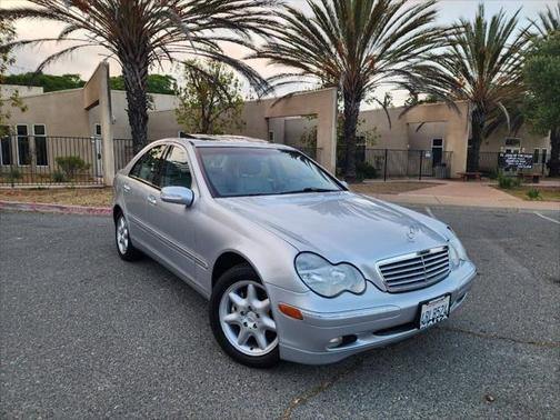2001 Mercedes-Benz C-Class C 320 4dr Sedan