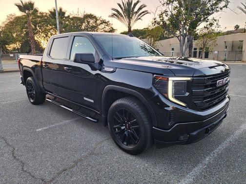 Onyx Black 2023 GMC Sierra 1500 Elevation