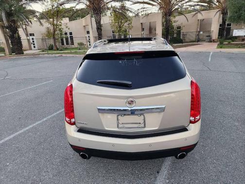 2011 Cadillac SRX Luxury Collection