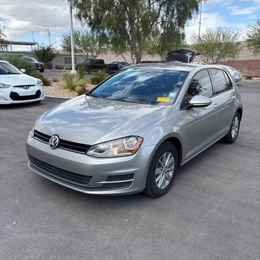 2016 Volkswagen Golf TSI S 4-Door