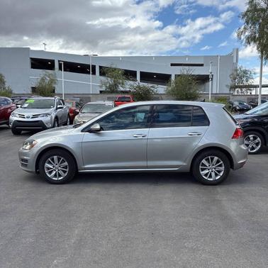 2016 Volkswagen Golf TSI S 4-Door