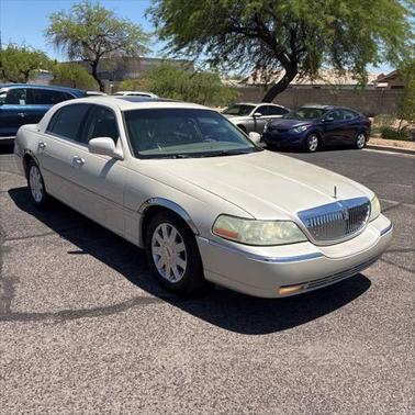 2003 Lincoln Town Car Cartier